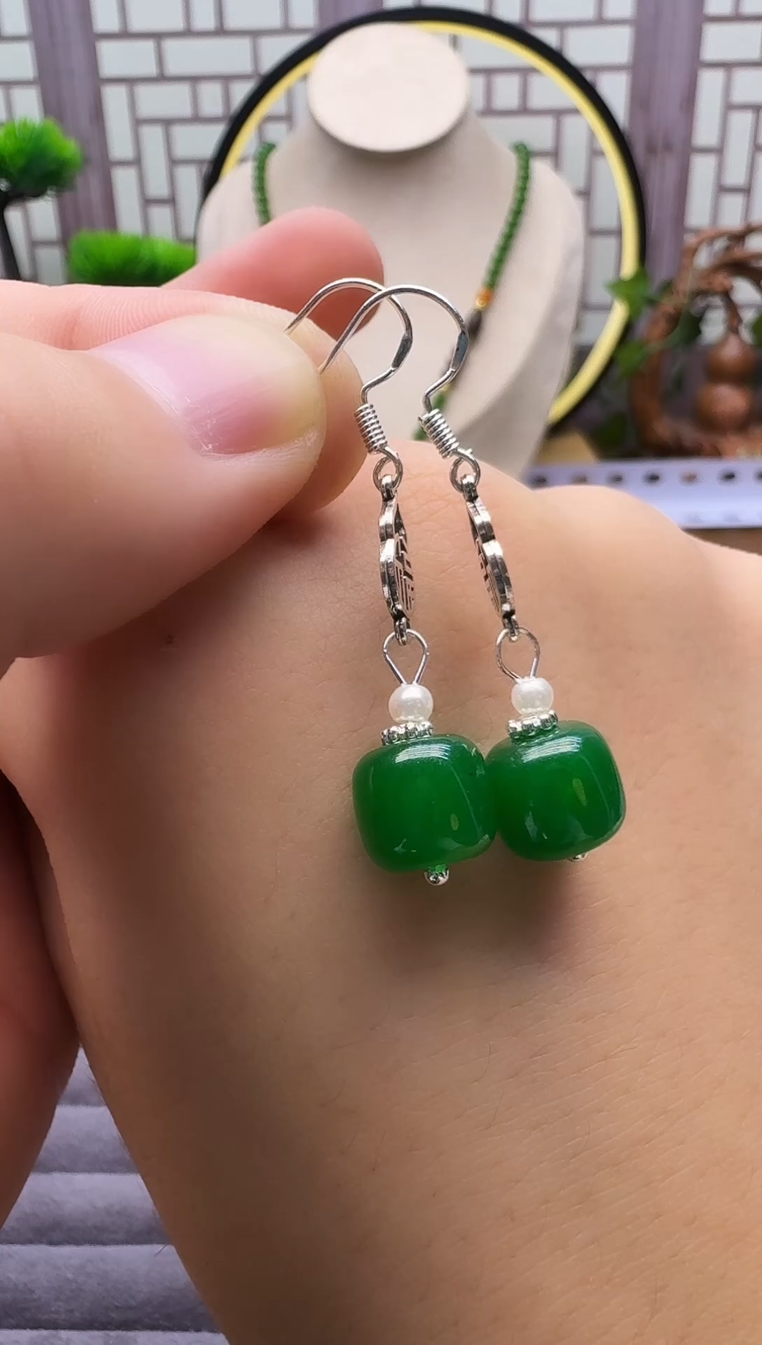 银S925镶嵌翡翠耳饰E31       