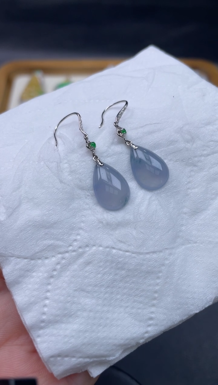 【闪购商品】翡翠耳饰18K金镶嵌108.........