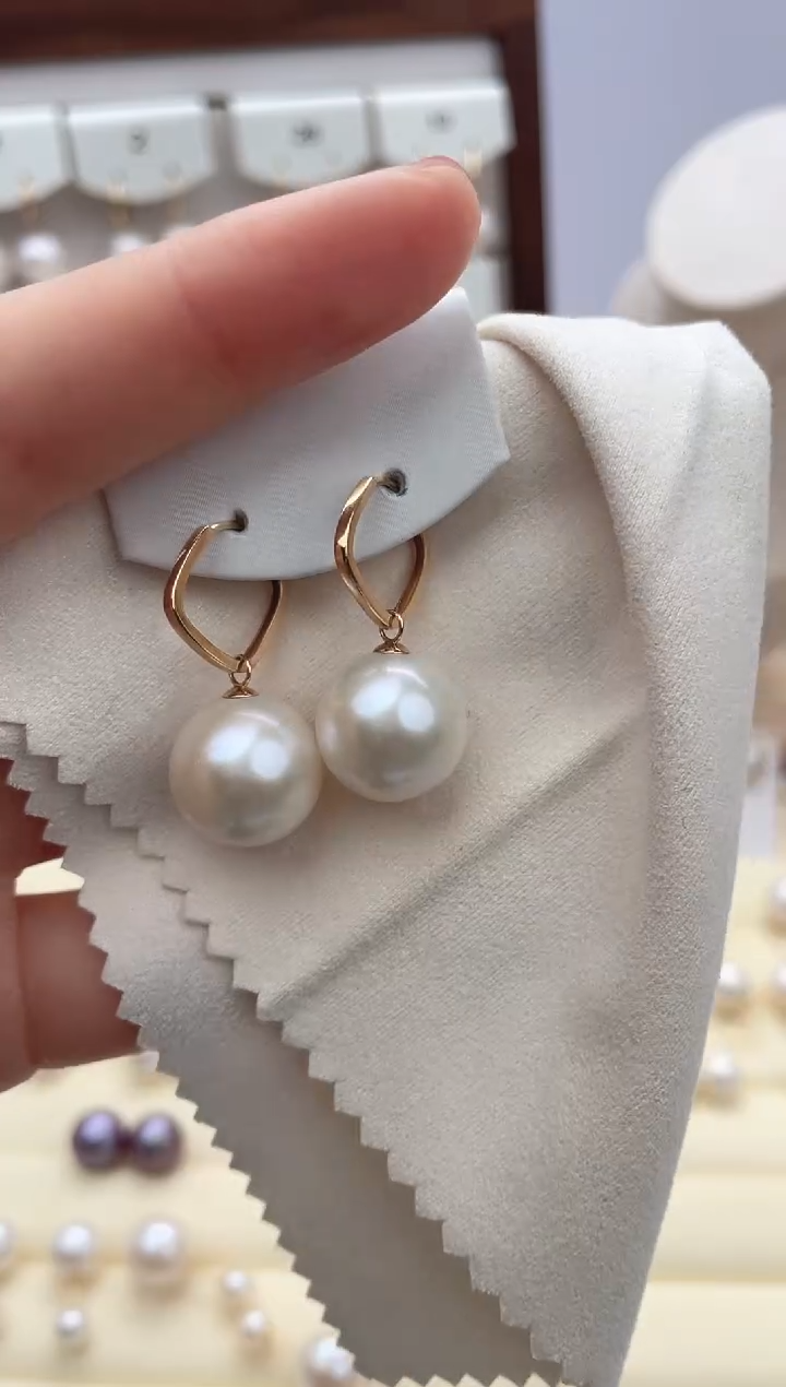 【闪购商品】淡水珍珠耳饰18K金镶嵌14-15