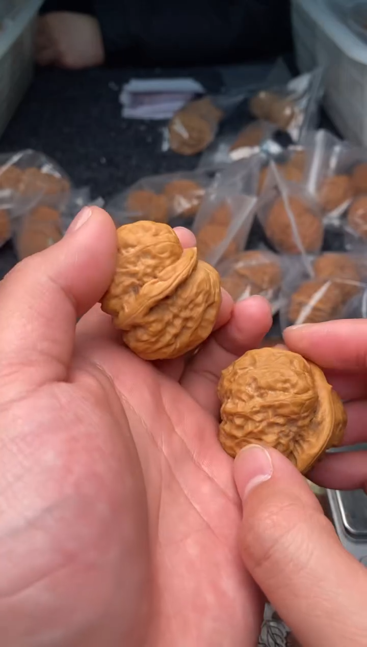 【闪购商品】文玩核桃把件G74号41尺蛤蟆头