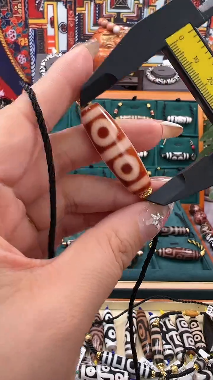 玛瑙/玉髓（覆膜）颈饰合金80.（微瑕）