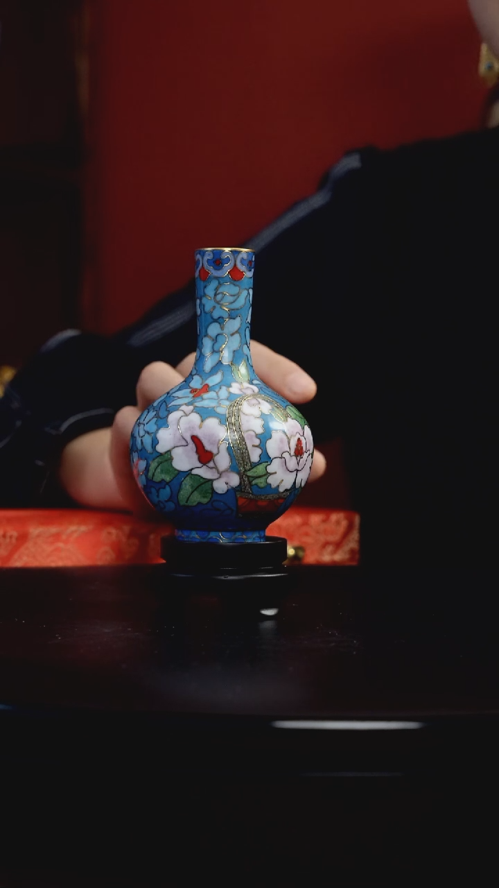 天蓝色万花天球瓶 非遗珐琅景泰蓝