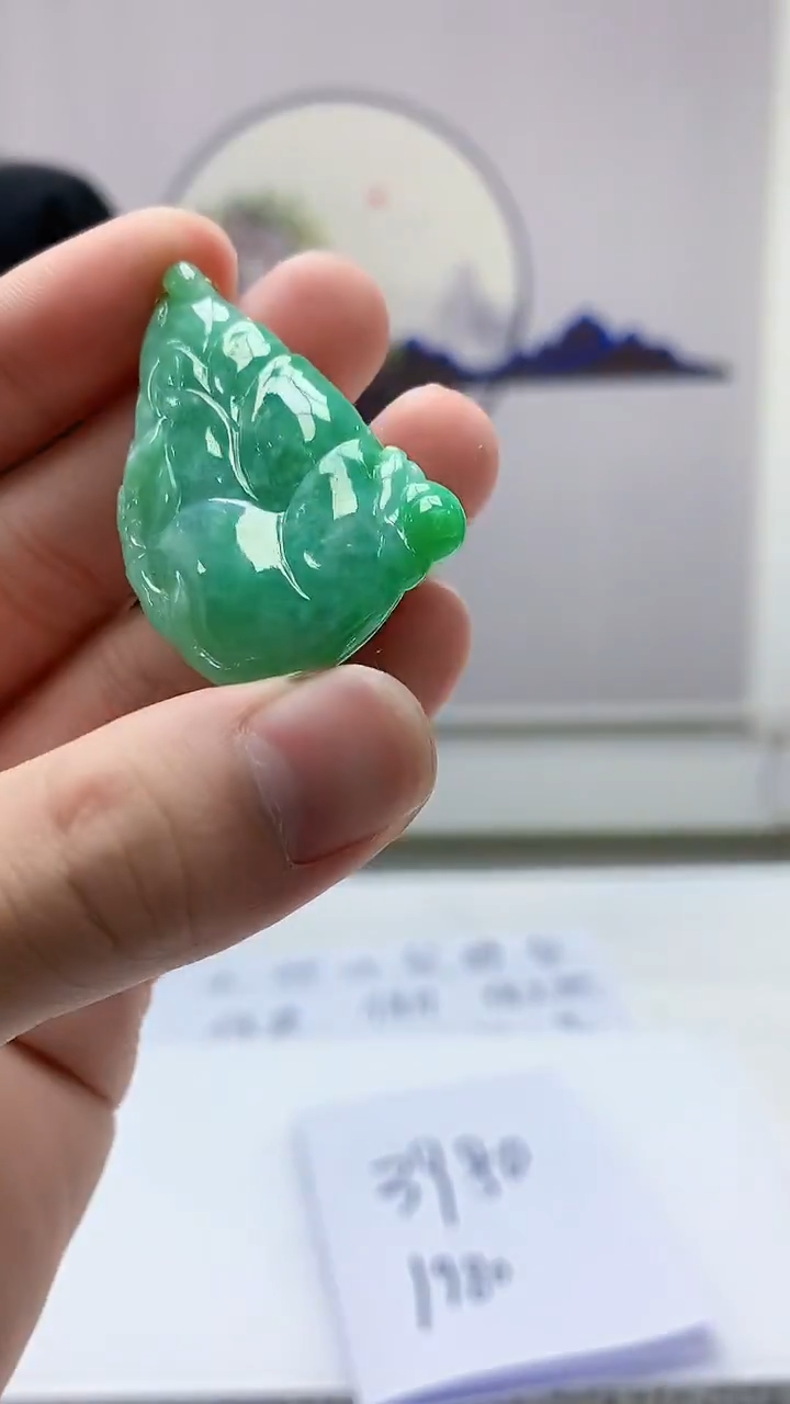 【闪购商品】定制翡翠未镶嵌4852bb-毛货挂件27