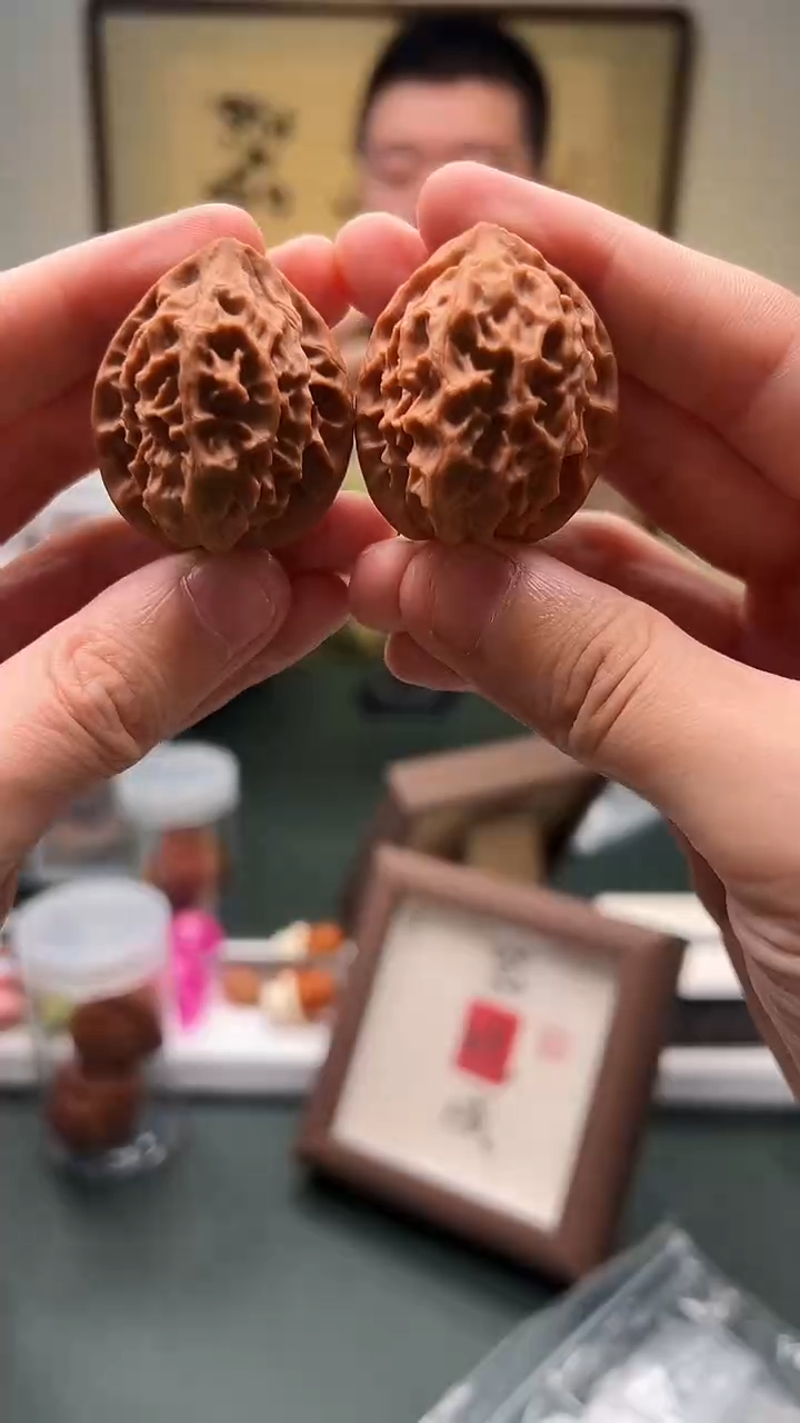 把件文玩核桃33mm+ 龙鳞纹1对 13号