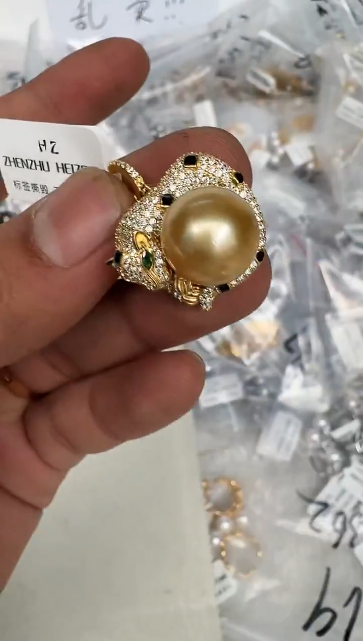 颈饰银S925镶嵌海水珍珠吊坠