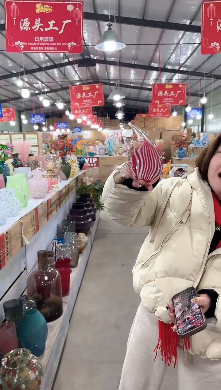 【闪购商品】玻璃于清花器B-早7