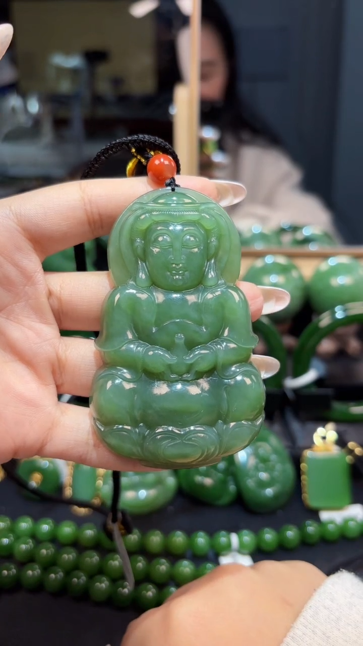 【闪购商品】和田玉（碧玉）颈饰未镶嵌1