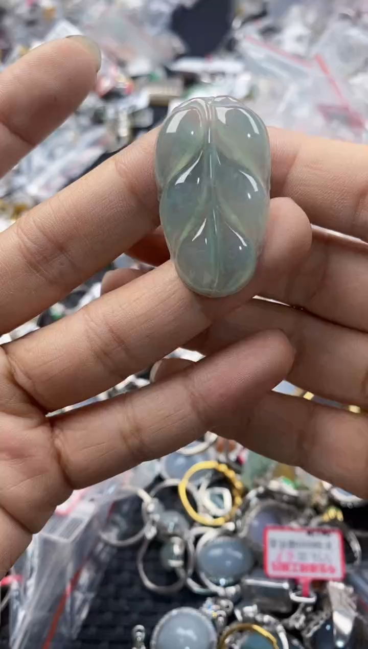 未镶嵌戒指翡翠555               7