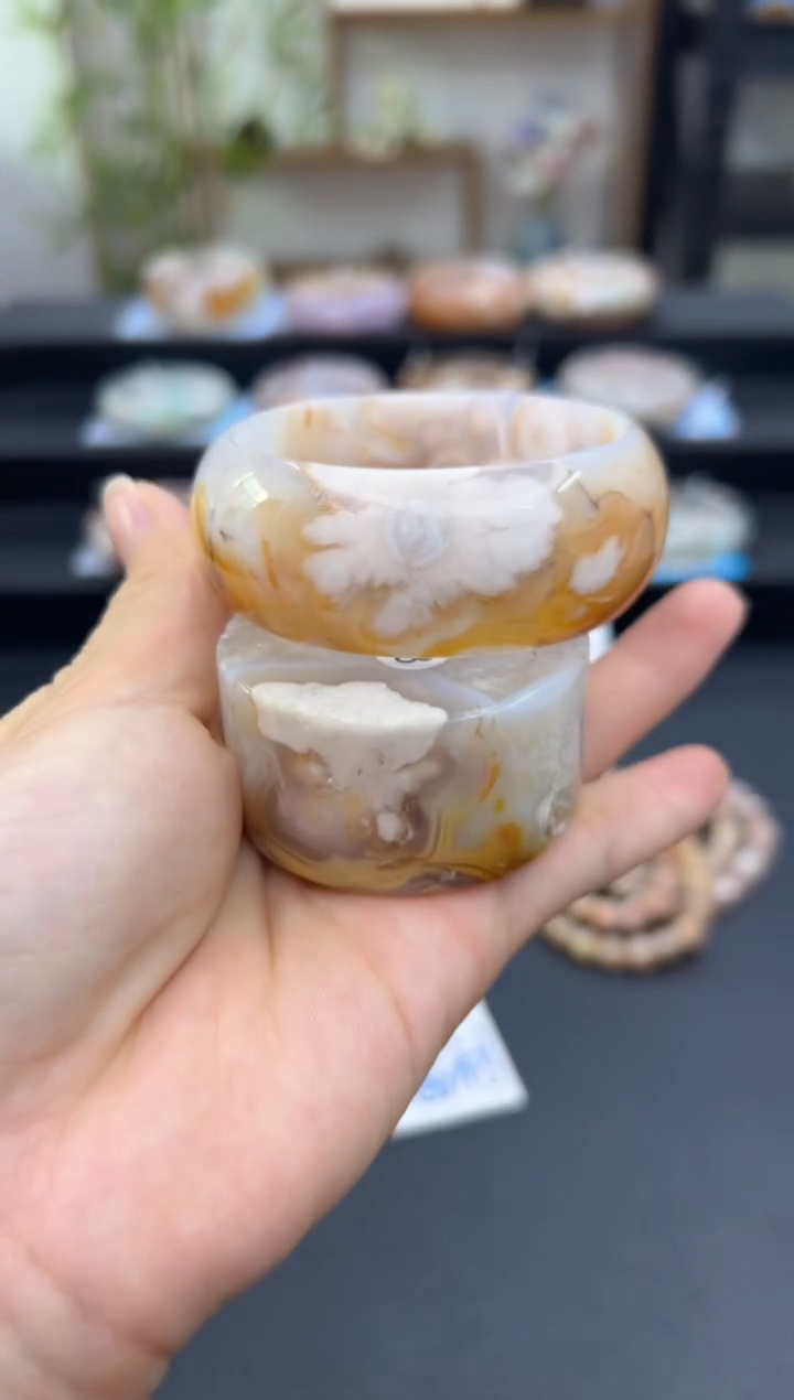 【闪购商品】石英质玉手镯未镶嵌A19(53圈赠送镯心)