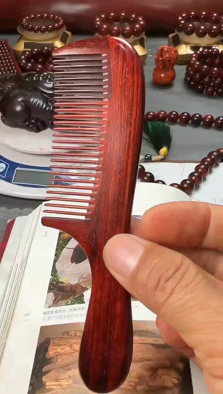 紫檀木类端景台印度小叶紫檀梳子