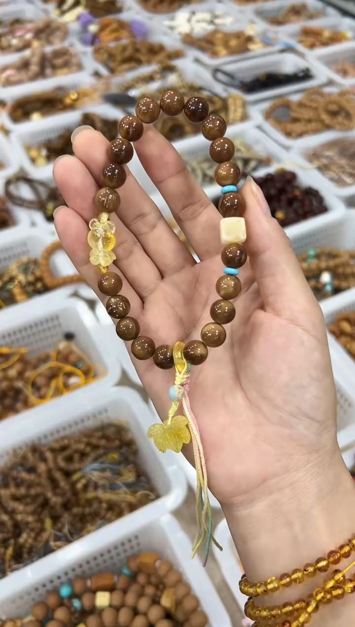 蜜蜡吊坠(赠链)未镶嵌小熊diy卡10精品库克手持【金枝玉叶】