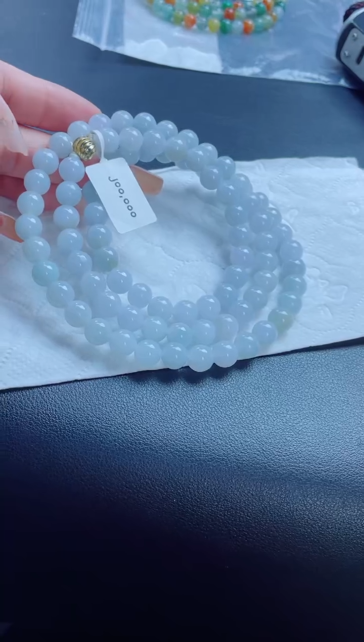 定制翡翠未镶嵌珠串