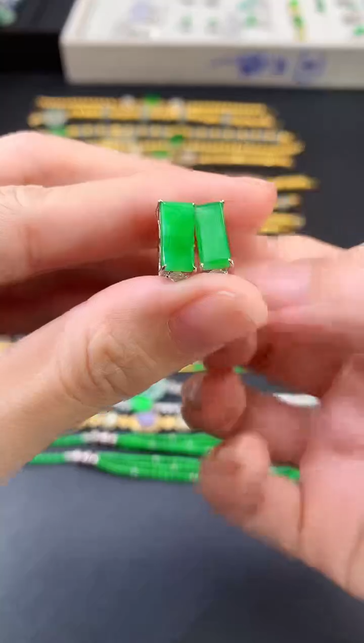 翡翠18K金镶嵌耳饰|5800