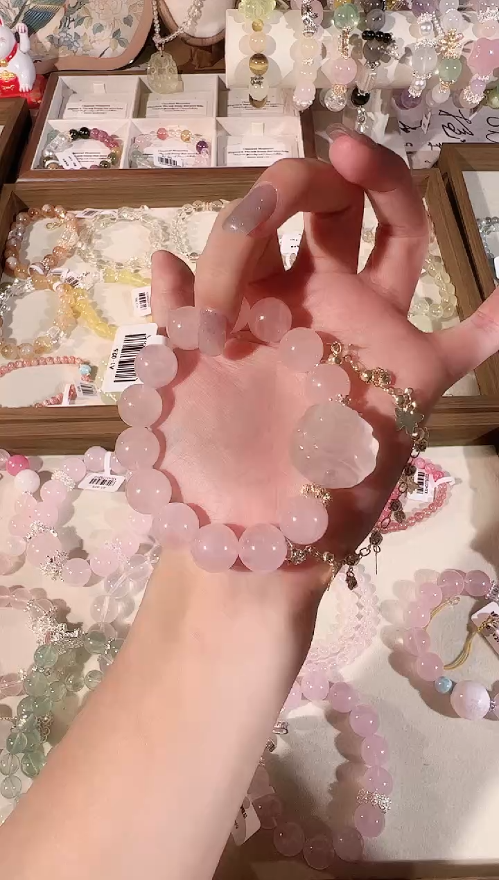 【闪购商品】水晶手链未镶嵌天然水晶 多样性发货发其一 颜色微差