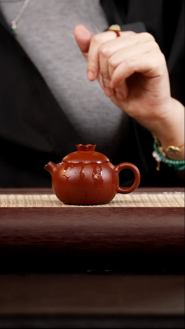 茶壶紫砂香玉堂 朱泥 榴香
