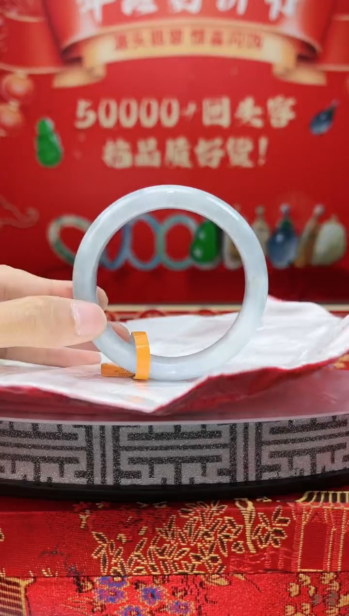 【闪购商品】翡翠手镯未镶嵌手镯18