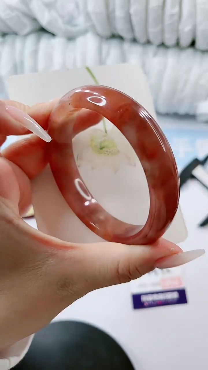 【闪购商品】石英质玉手镯未镶嵌多样性发货V592