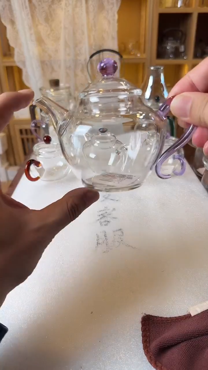 苹果壶紫。。。。。。。