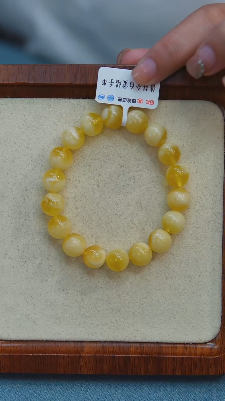 未镶嵌琥珀手链w11