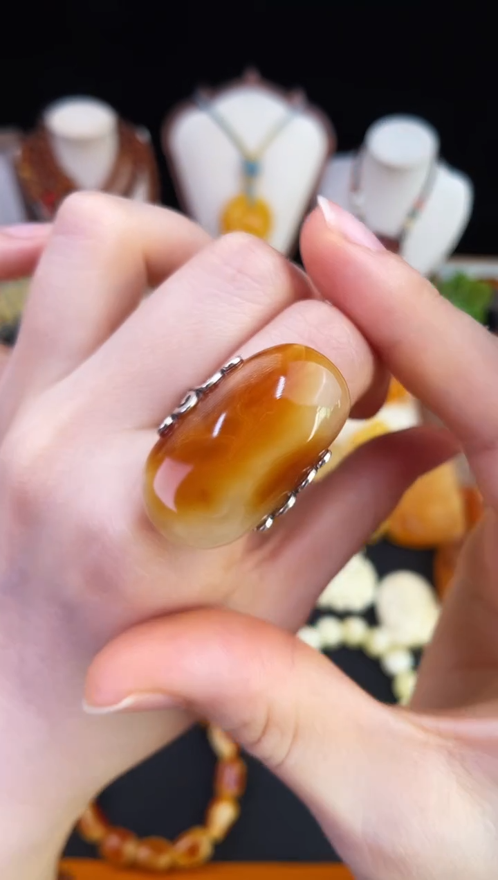 琥珀未镶嵌珠宝奇石柒月