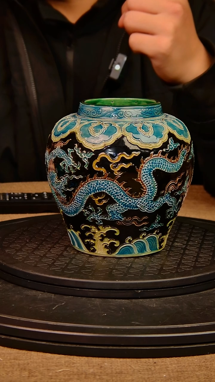 摆件快**哥精品陶瓷摆件