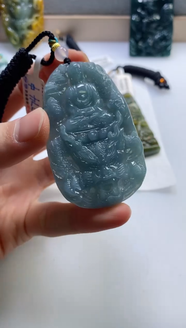 【闪购商品】翡翠挂件未镶嵌            