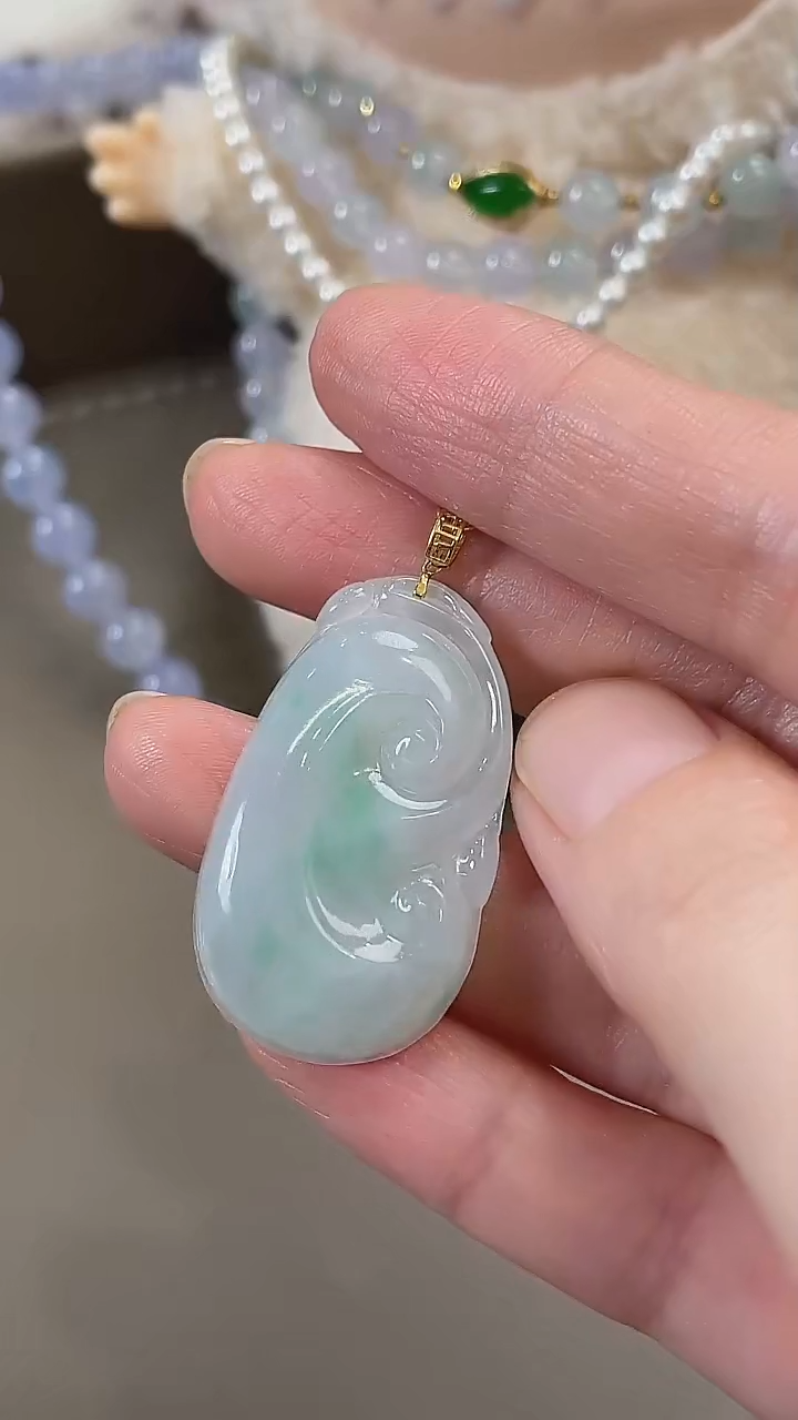 翡翠未镶嵌颈饰天然缅甸翡翠吊坠