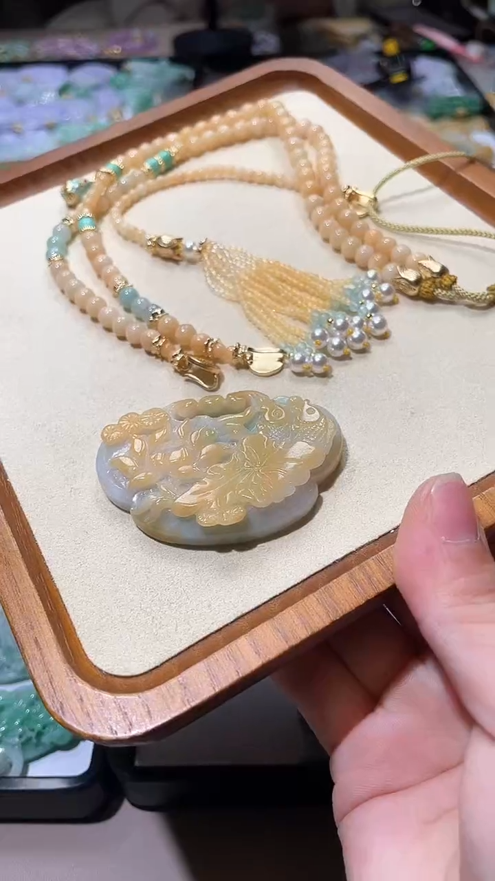 【闪购商品】翡翠颈饰未镶嵌吊坠