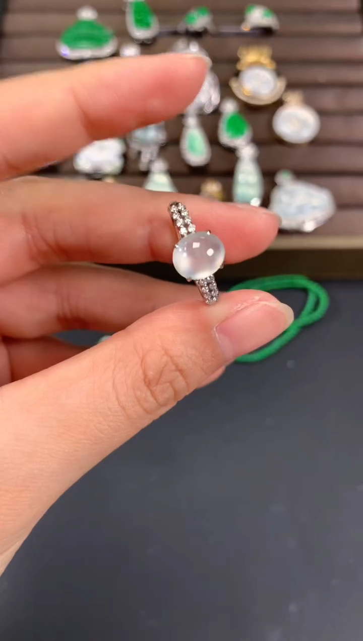 【闪购商品】翡翠戒指18K金镶嵌A314|1980