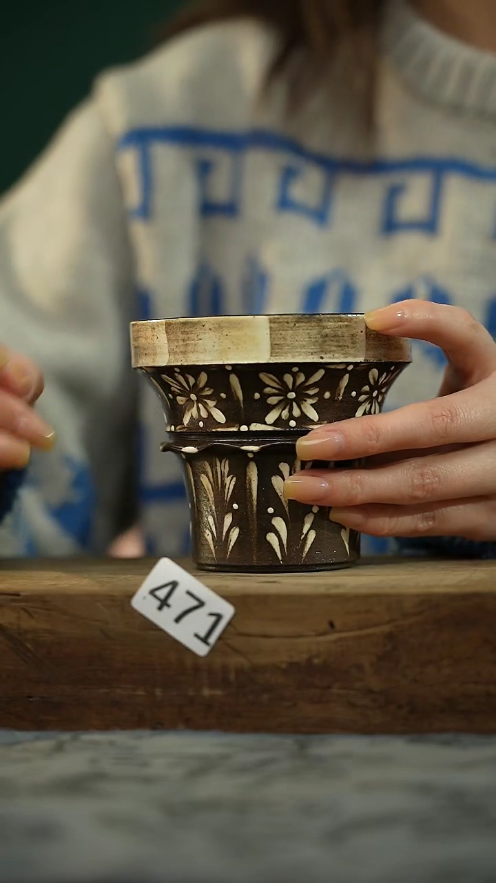 【闪购商品】瓷片新品！设计师款手绘/咖啡杯 听歌