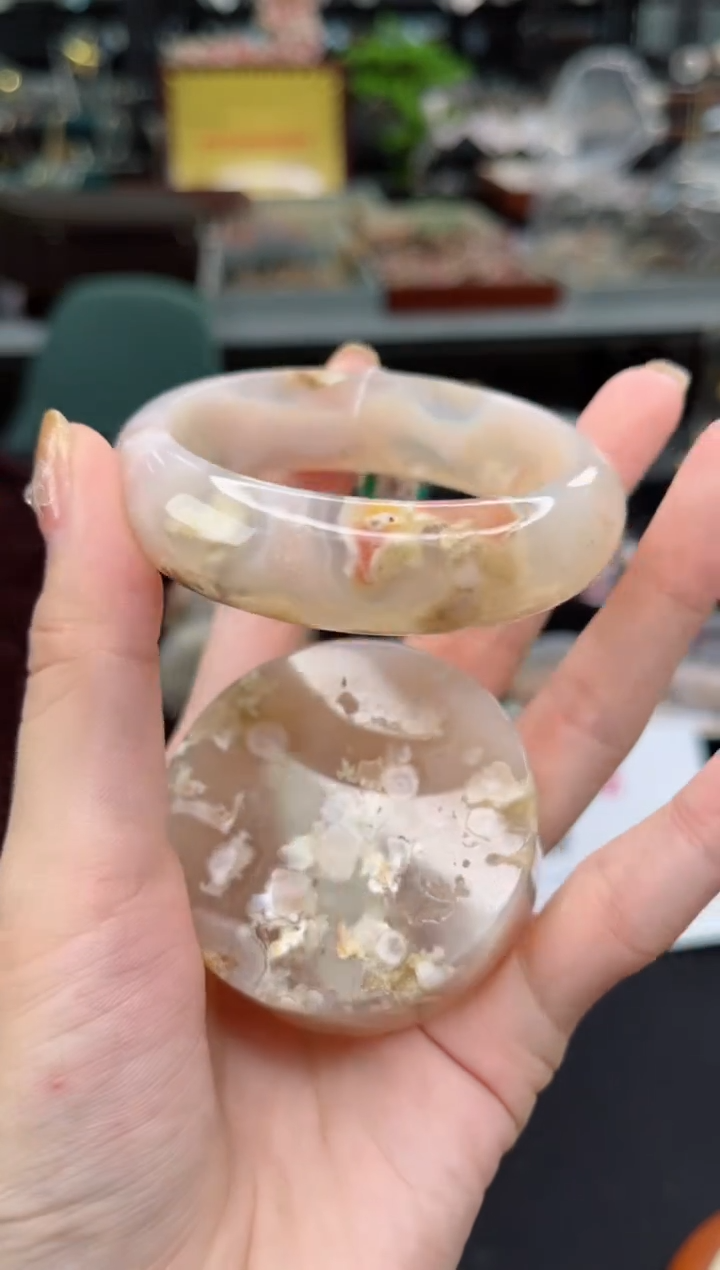 【闪购商品】石英质玉手镯未镶嵌54圈口（赠送镯心）6608108