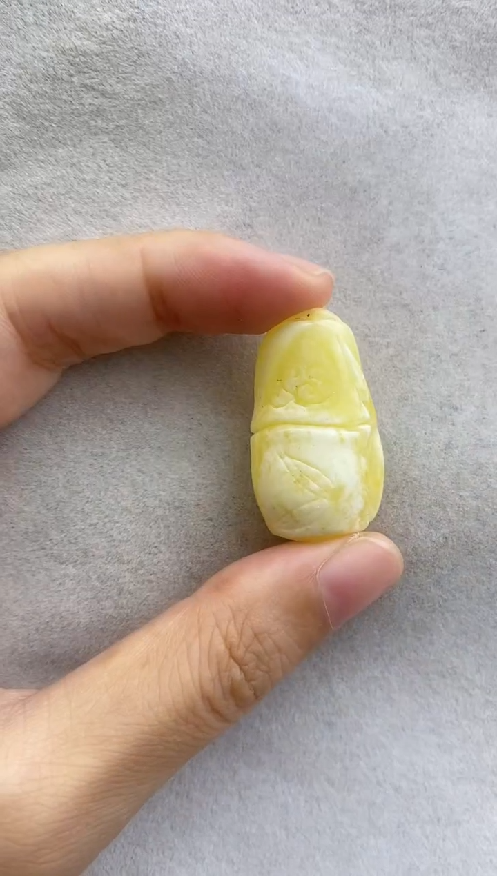 未镶嵌琥珀裸石10811144-手机坠