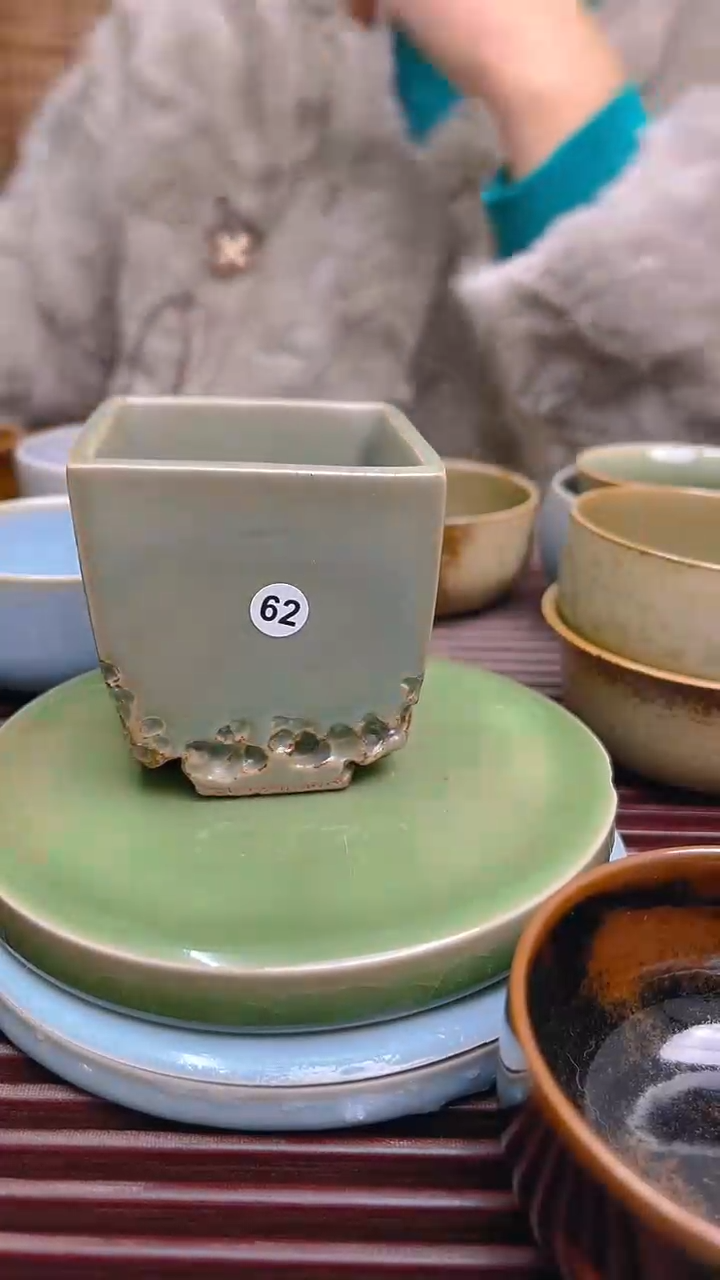 【闪购商品】瓷片原生态原矿仿古太湖石杯子微瑕