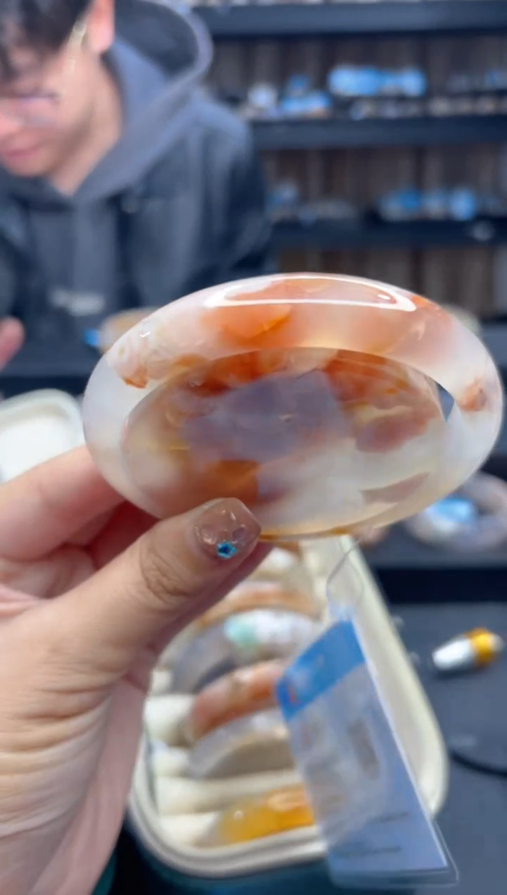 【闪购商品】石英质玉手镯未镶嵌2157（66圈赠送镯心）