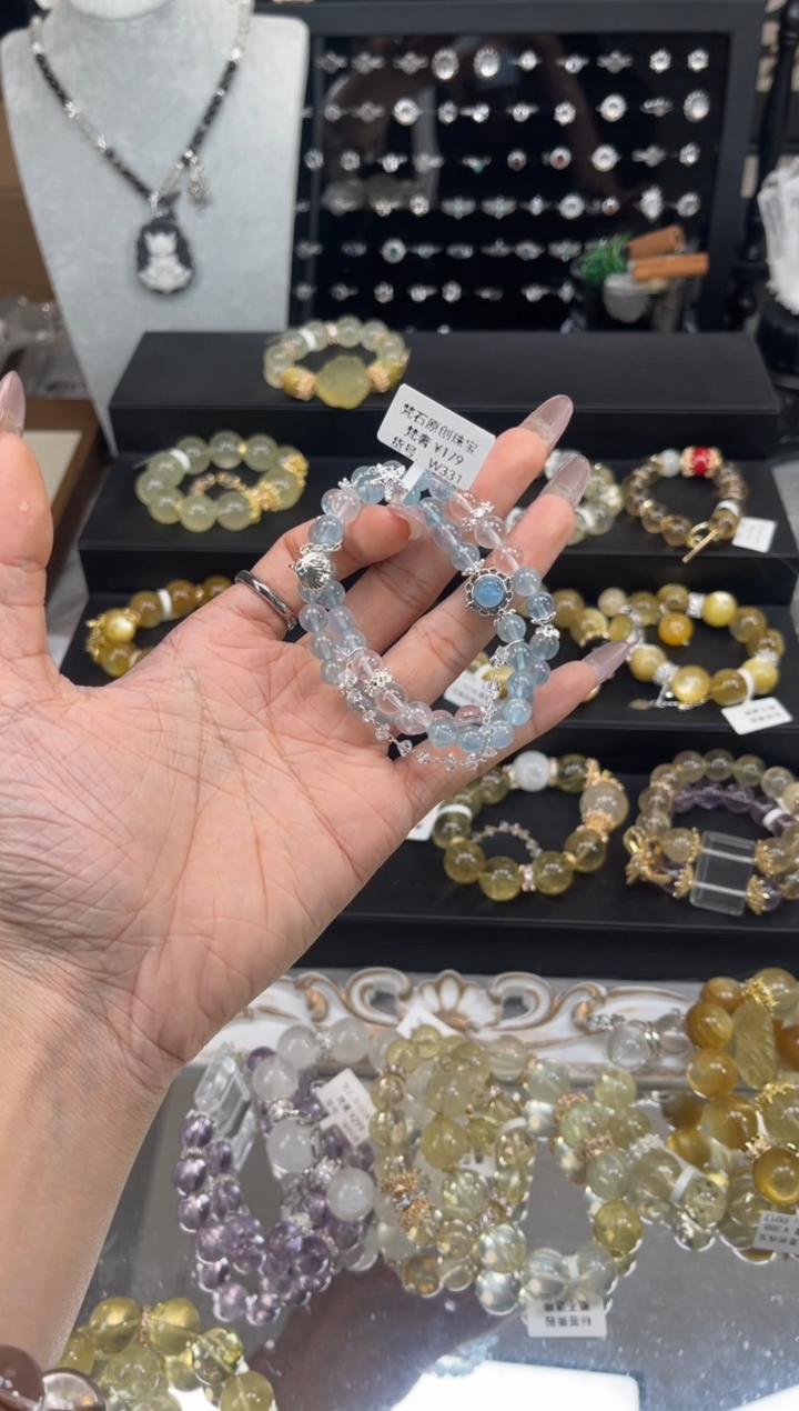 【闪购商品】水晶手链未镶嵌天然水晶 多样性发货