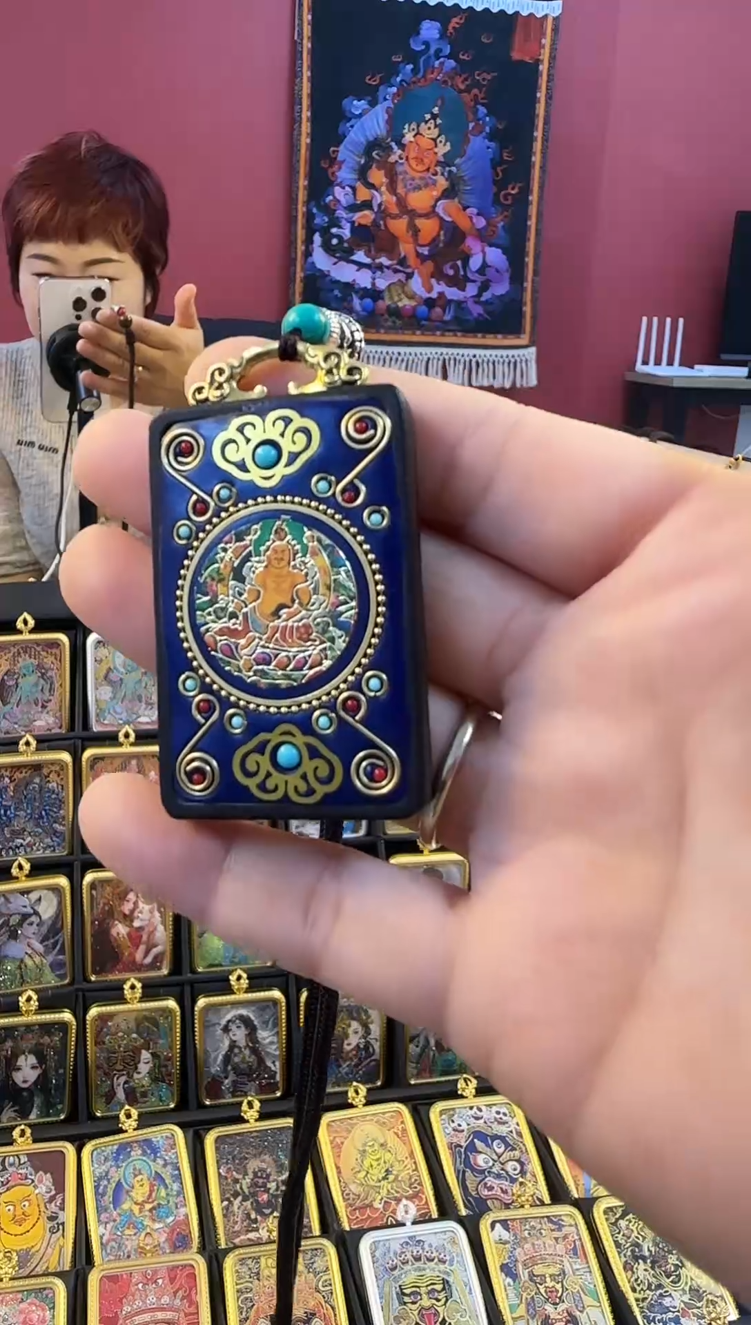 吊坠青海热贡手绘唐卡