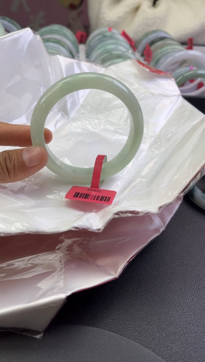 【闪购商品】翡翠手镯未镶嵌翡翠手镯