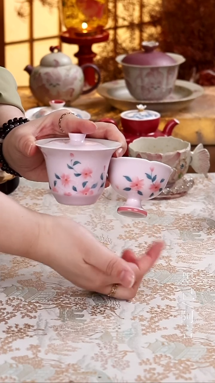 孤品微瑕一碗一杯                        