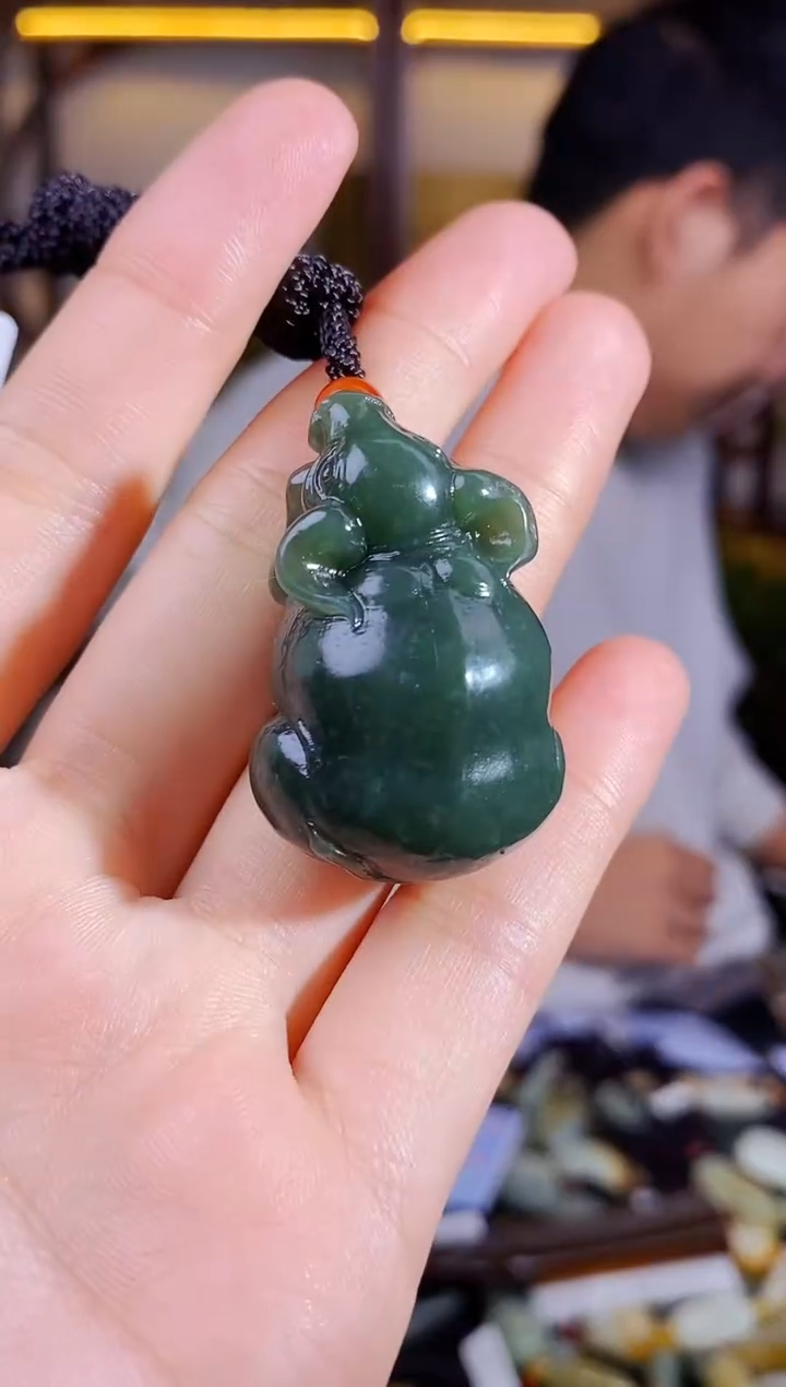 【闪购商品】和田玉颈饰未镶嵌1