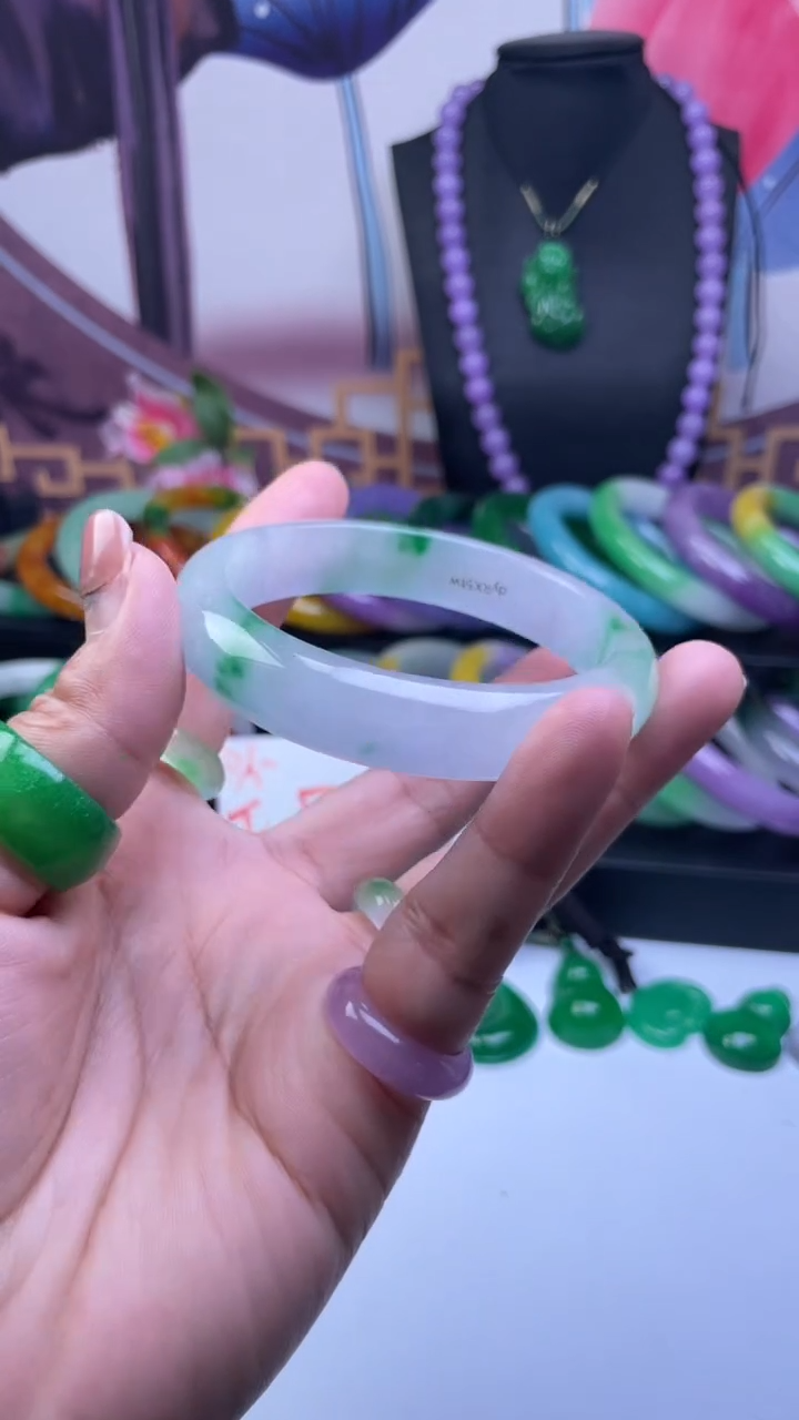 非金属仿水晶手镯