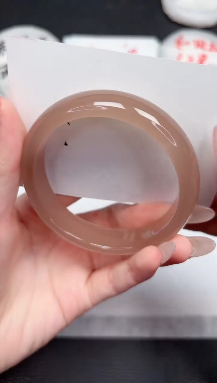 【闪购商品】石英质玉手镯未镶嵌764-56.8