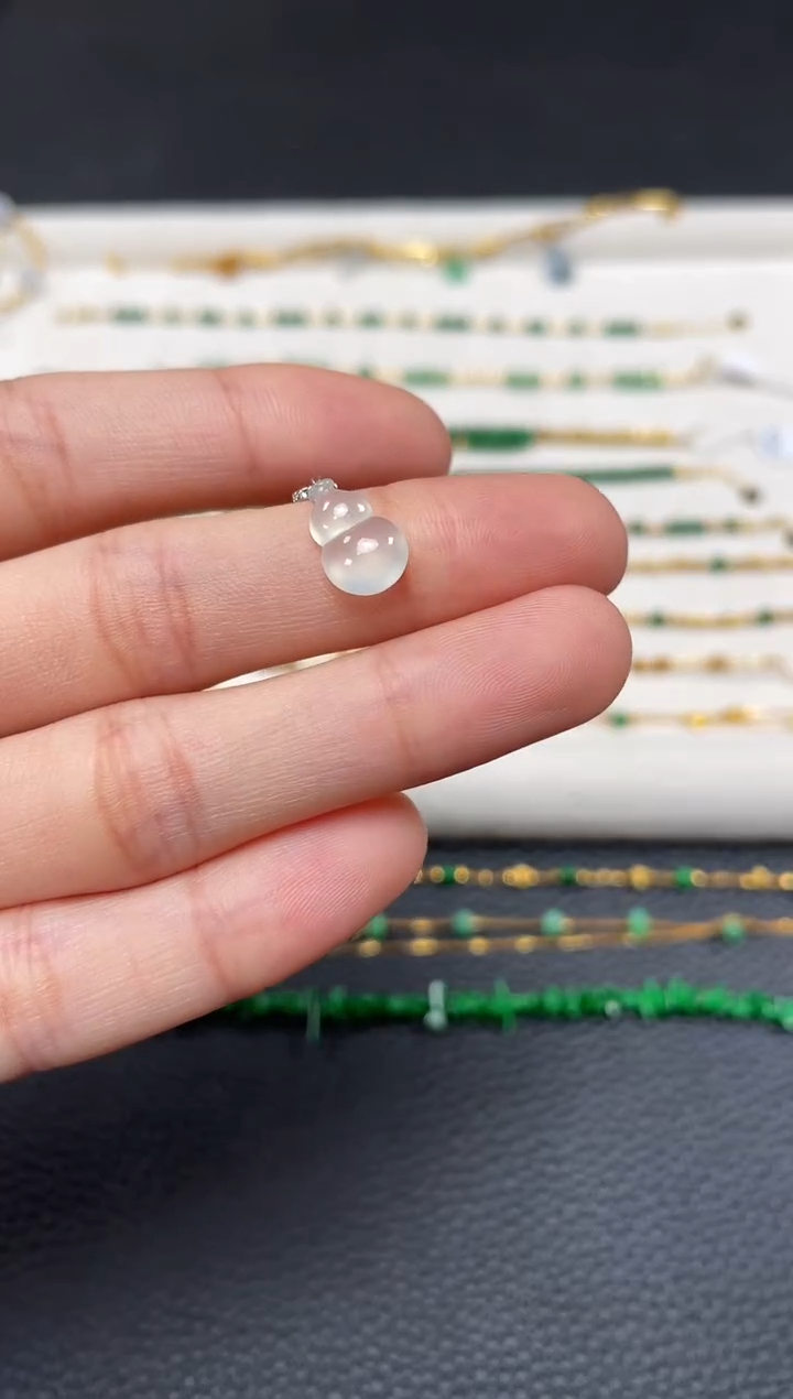 【闪购商品】翡翠吊坠(不含链)18K金镶嵌一个  JK434