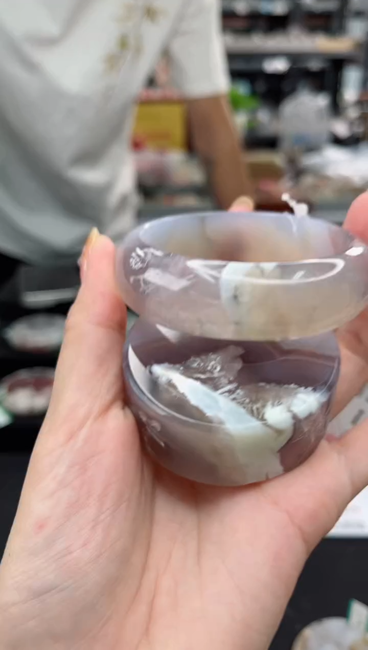 【闪购商品】石英质玉手镯未镶嵌57圈口（赠品镯心）1571139