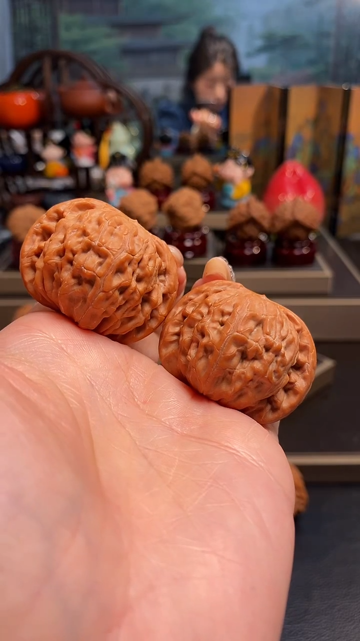 【闪购商品】文玩核桃把件H 804磨盘40尺