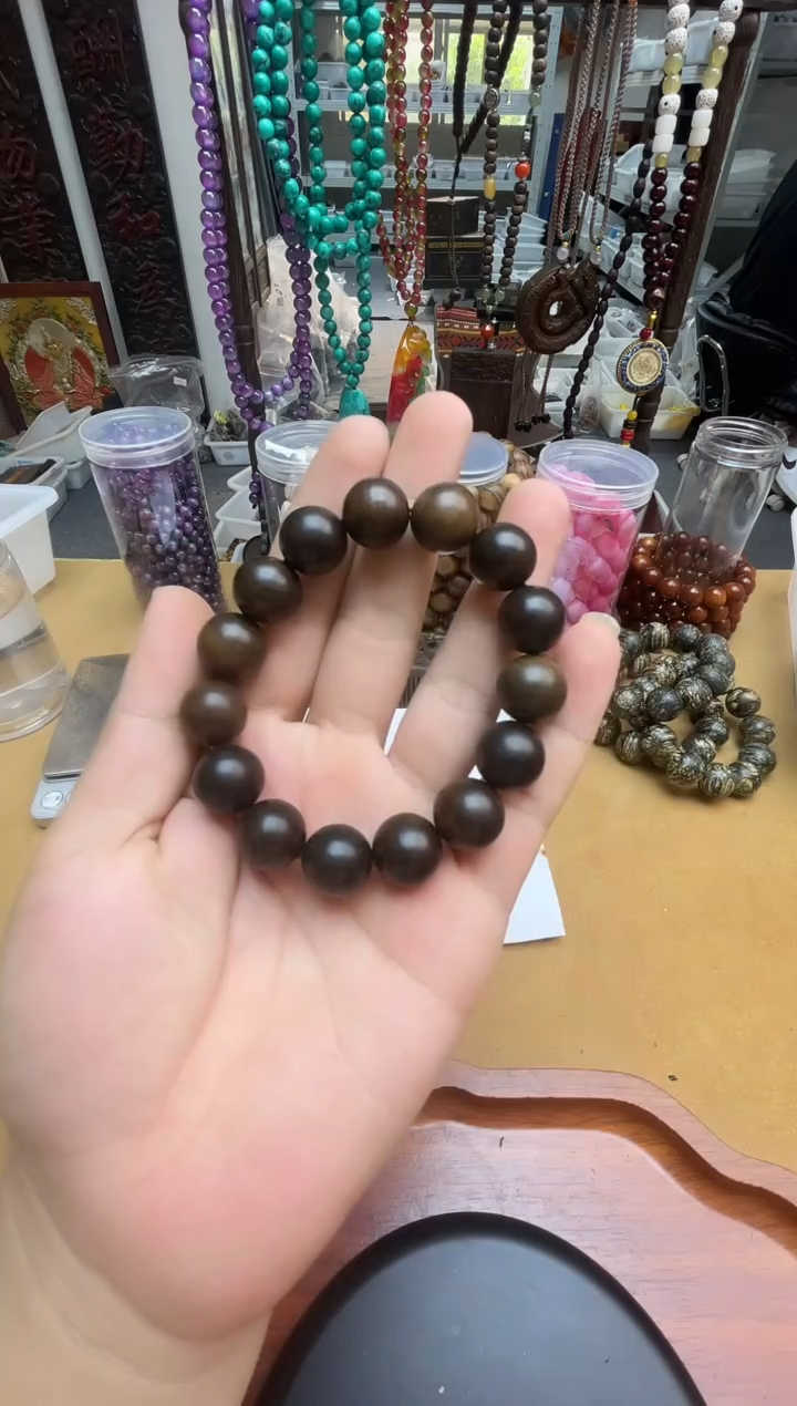 十三斋专属 8888