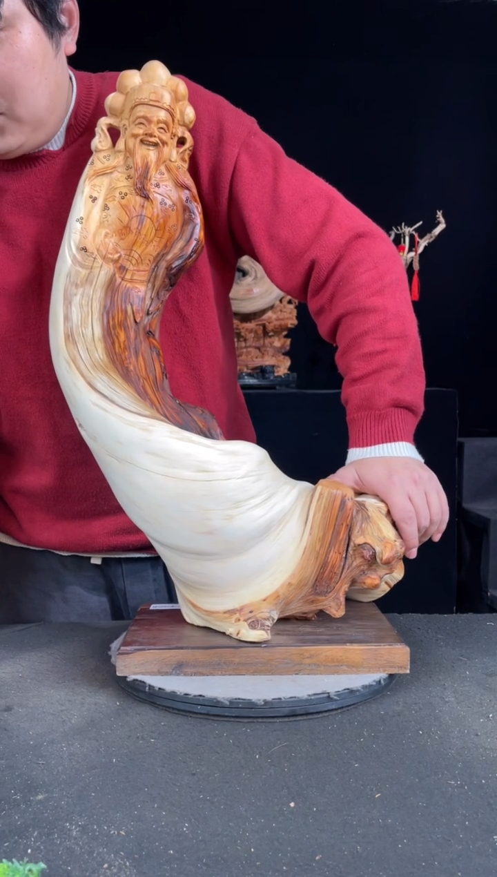 【闪购商品】柏木（崖柏）其他手工摆件,先抢先得!