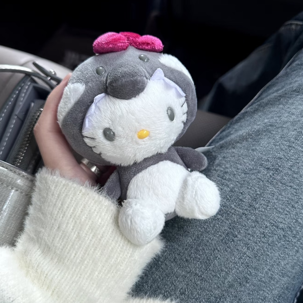【洛杉矶限定】Hello Kitty 虎鲸Kitty钥匙扣玩偶