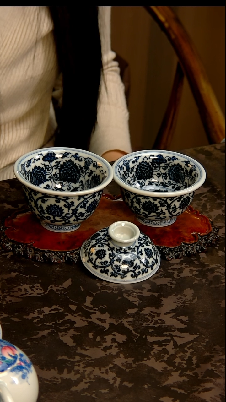 【闪购商品】青花手绘缠枝莲套组