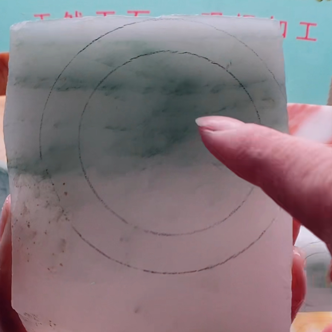 新疆金丝玉天山雪翠手镯定制