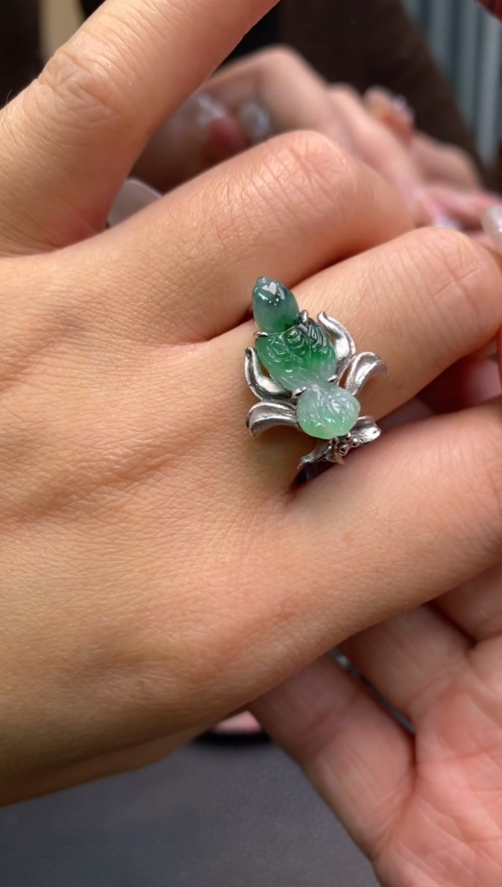 颈饰银S925镶嵌翡翠净货13829